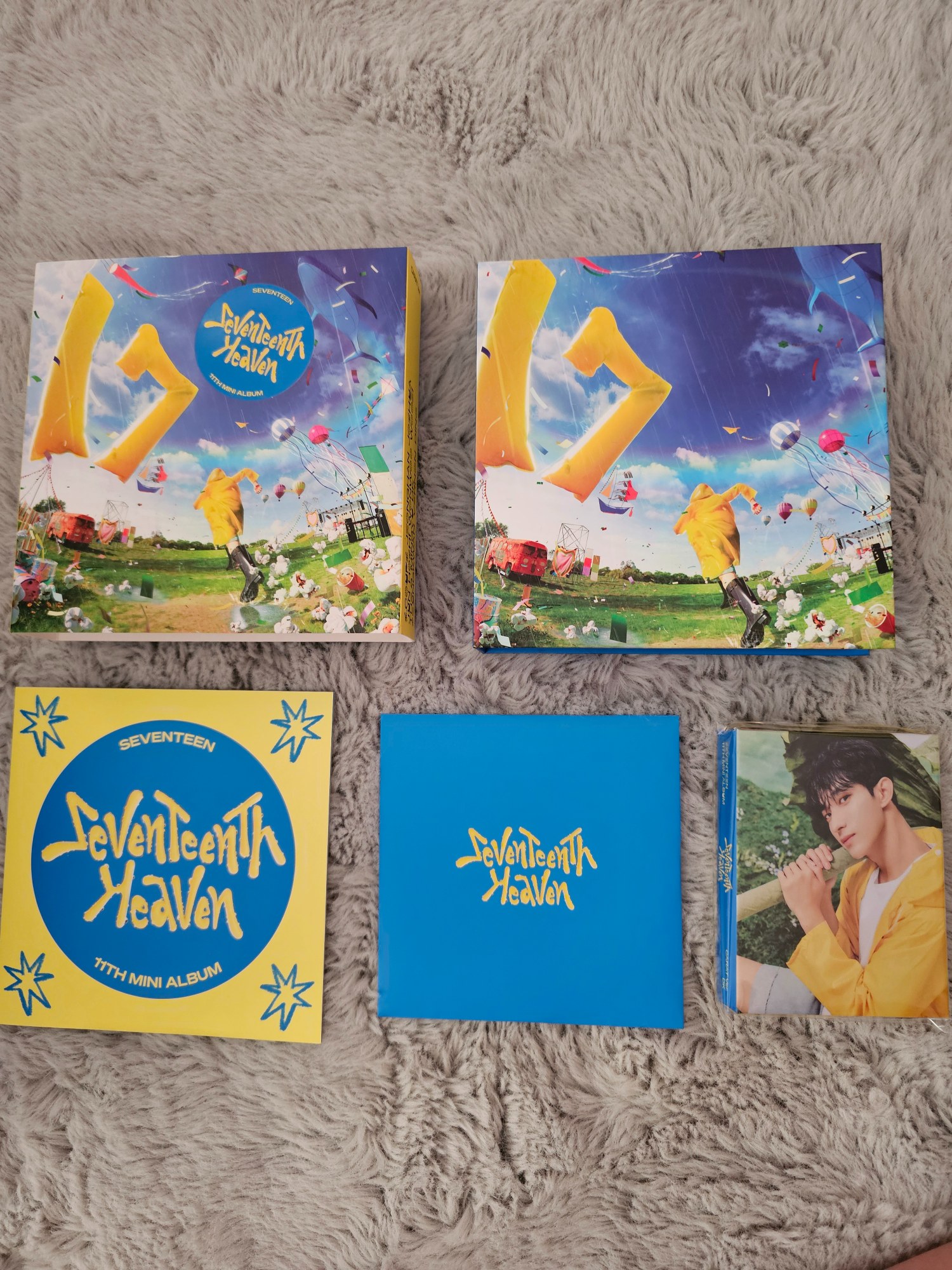 All Members photocard from Seventeenth Heaven