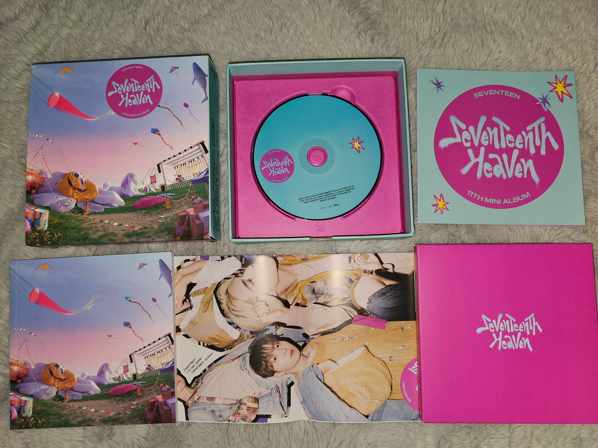 Random photocard from Seventeenth Heaven