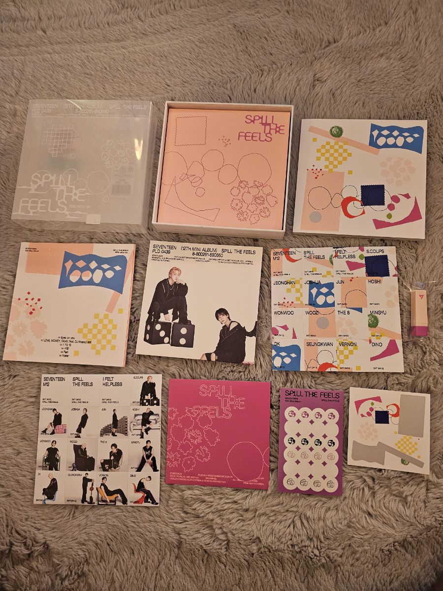 Random photocard from Spill the Feels
